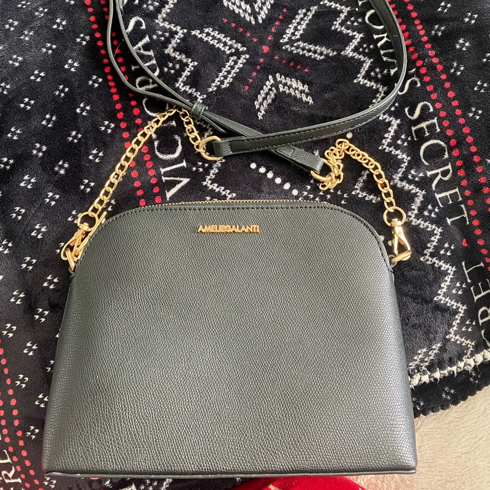 black and gold crossbody bag